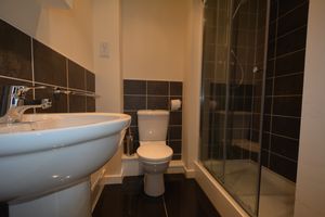 En Suite- click for photo gallery